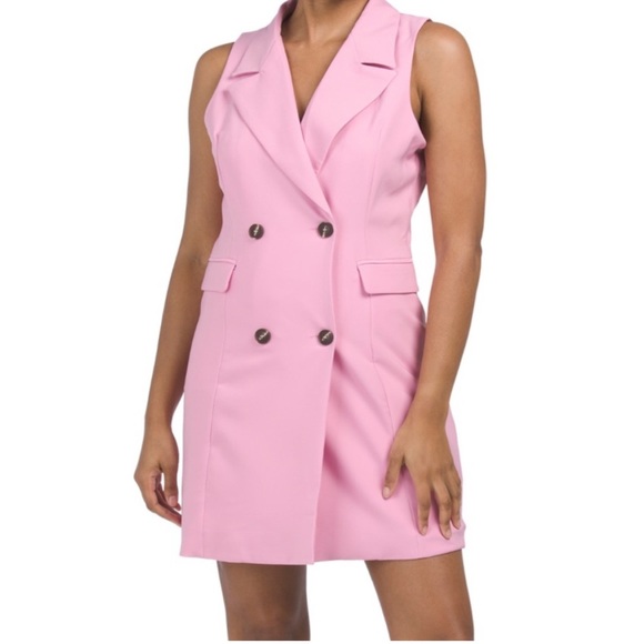 Sleeveless Blazer Dress - Picture 12 of 13